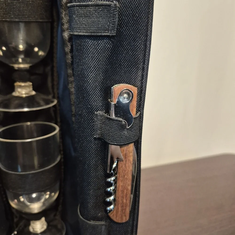 Picnic At Ascot Canvas Wine‎ Tote Quiet Luxury Country Club Rugged Classic